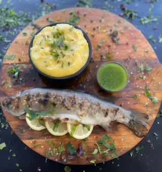 Păstrăv la grătar