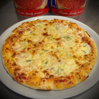 Pizza ai Quattro Formaggi Ø 50cm