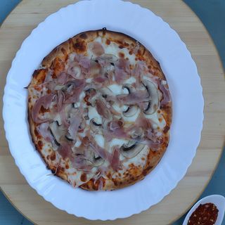 Pizza Prosciutto e Funghi Ø 24 cm