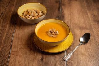 Post - Supă cremă de legume cu crutoane - post