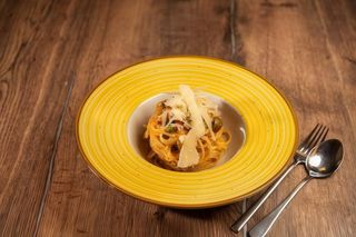 Spaghetti cu de toate