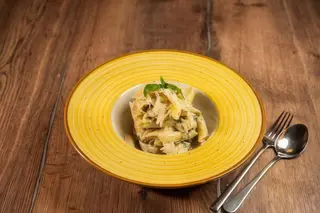 Penne cu pesto şi pui