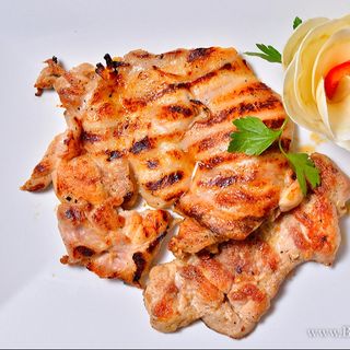 Pulpă de pui la grill
