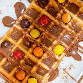 Anisia Waffle