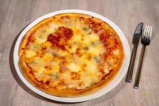 Pizza Quattro Formaggi