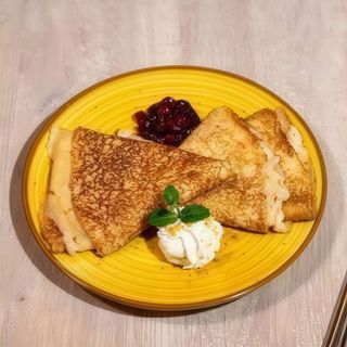 Post - Clătite de post cu vișine - post