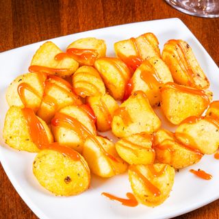 Cartofi Bravas