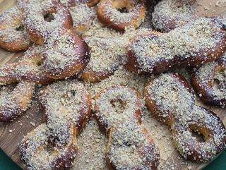 Mucenic cu nucă și miere