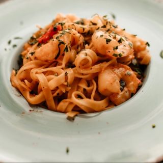 Tagliatele / spaghetti cu creveți