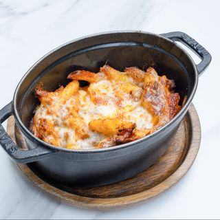 Penne al forno cu ragu de vita