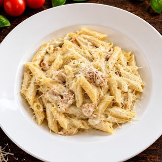 Penne con pollo'NOU'