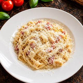 Tagliatelle Panna Prosciutto