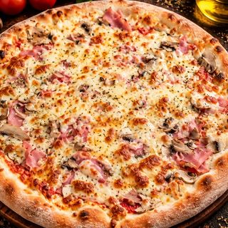 Pizza Prosciutto e Funghi