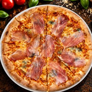 Pizza Speck gorgonzola