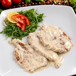 Petto di pollo în crema Bianca