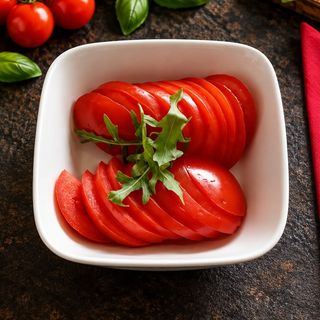 Salată de roșii