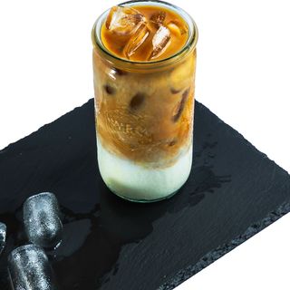 Ice latte (băutură rece)