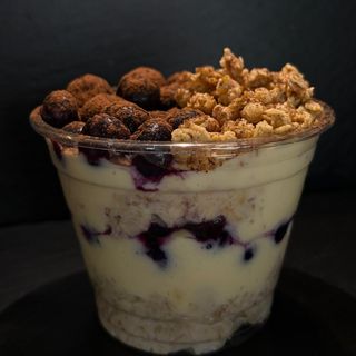 Blueberry protein oats (21 g proteină)