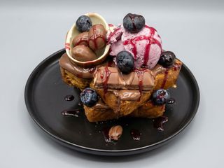 CHOCO EAGLE FRENCH TOAST