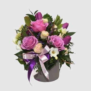 Aranjament cadou Purple Tulips