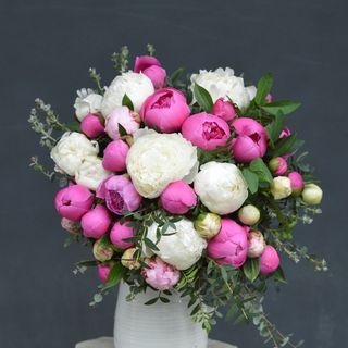 Buchet cadou Amazing Peonies