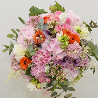 Buchet cadou Amazing Ranunculus