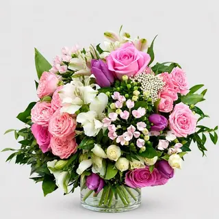 Buchet Lalele, Miniroze si Alstroemeria – Inocenta –