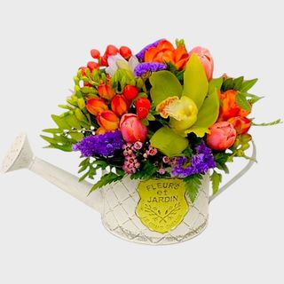 Stropitoare cu lalele si hypericum