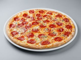 Pizza Salami Ø30 cm