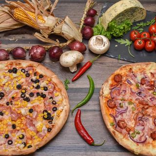 COMBO PIZZA FAVORITA + SUC/APA GRATIS