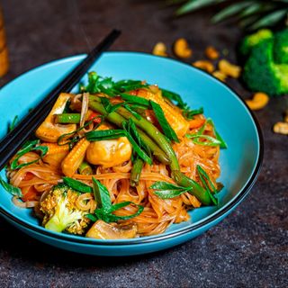 Vegan Sweet and Sour Noodles