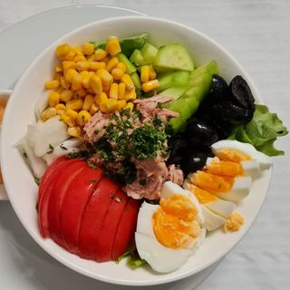 Salata de TON