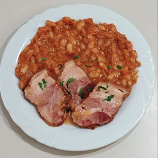 Costita de porc si iahnie de fasole