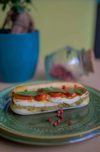 Sandwich verde cald