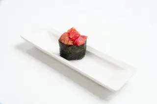 Tuna Gunkan Sushi