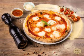 Pizza speciale Bufala Margherita Ø 25cm