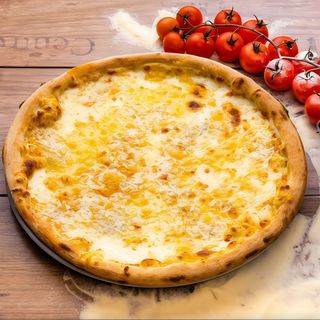 Pizza clasica Quattro Formaggi Ø 32cm