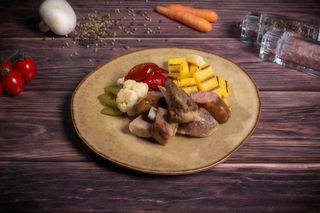 Carne de porc la garniță