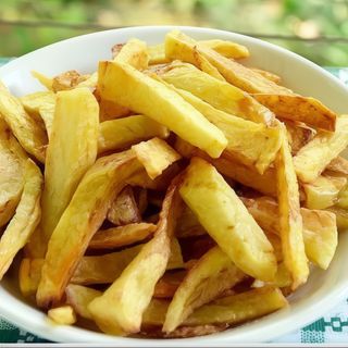 Cartofi proaspeți prăjiți