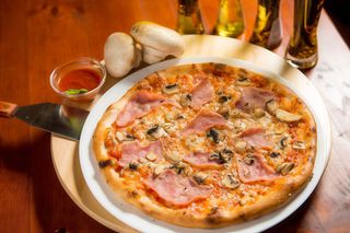 Pizza Prosciutto e Funghi Ø32 cm