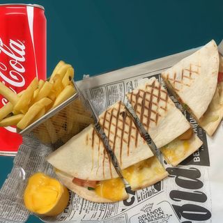 Meniu Quesadilla