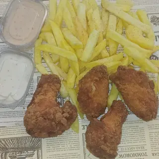 HOT CHICKEN WINGS