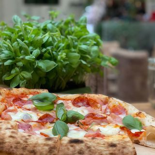 Pizza Quattro Formaggi