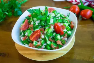 Salata ciobaneasca