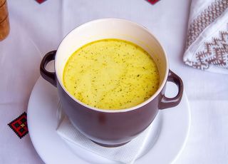 Ciorbă de pui a la grec