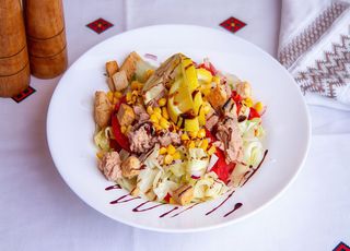 Salată Tonno