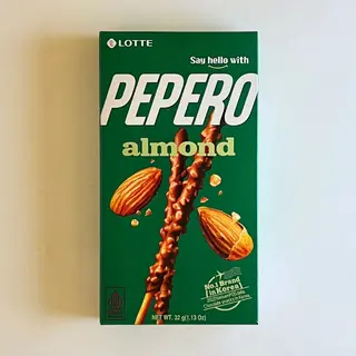 Lotte Pepero almond
