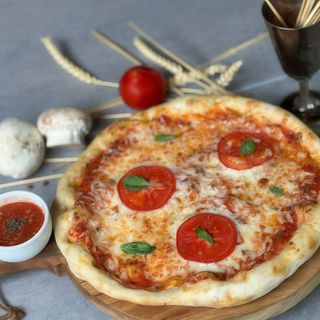 PIZZA MARGHERITA