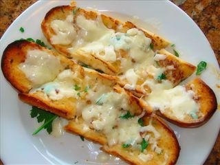 Bruschete cu Brânzeturi