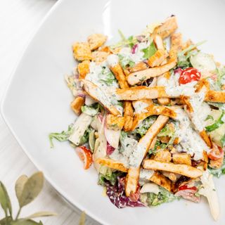 Salata Chicken Fresh
